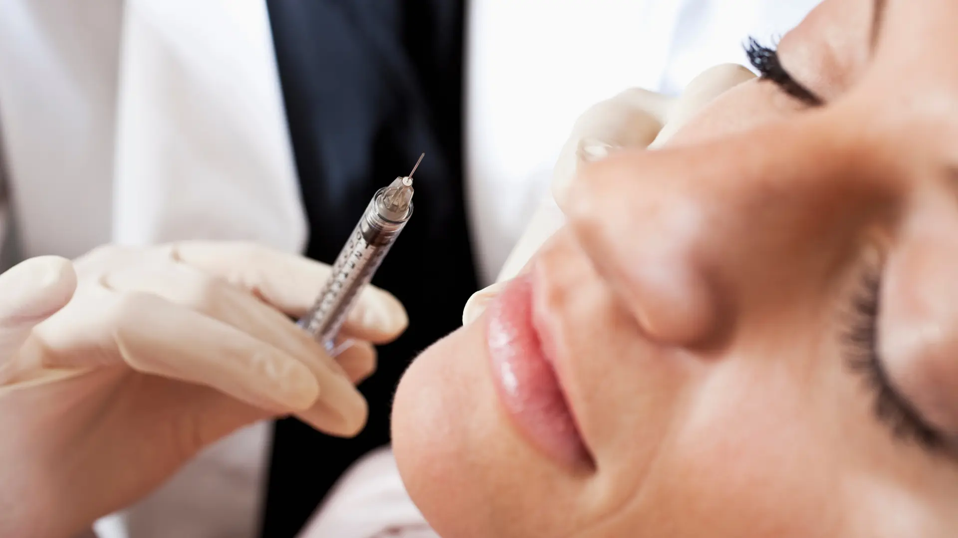 5 Beneficii ale Injecțiilor cu Toxină Botulinică